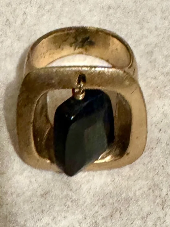 Statement ring - Picture 2 of 3